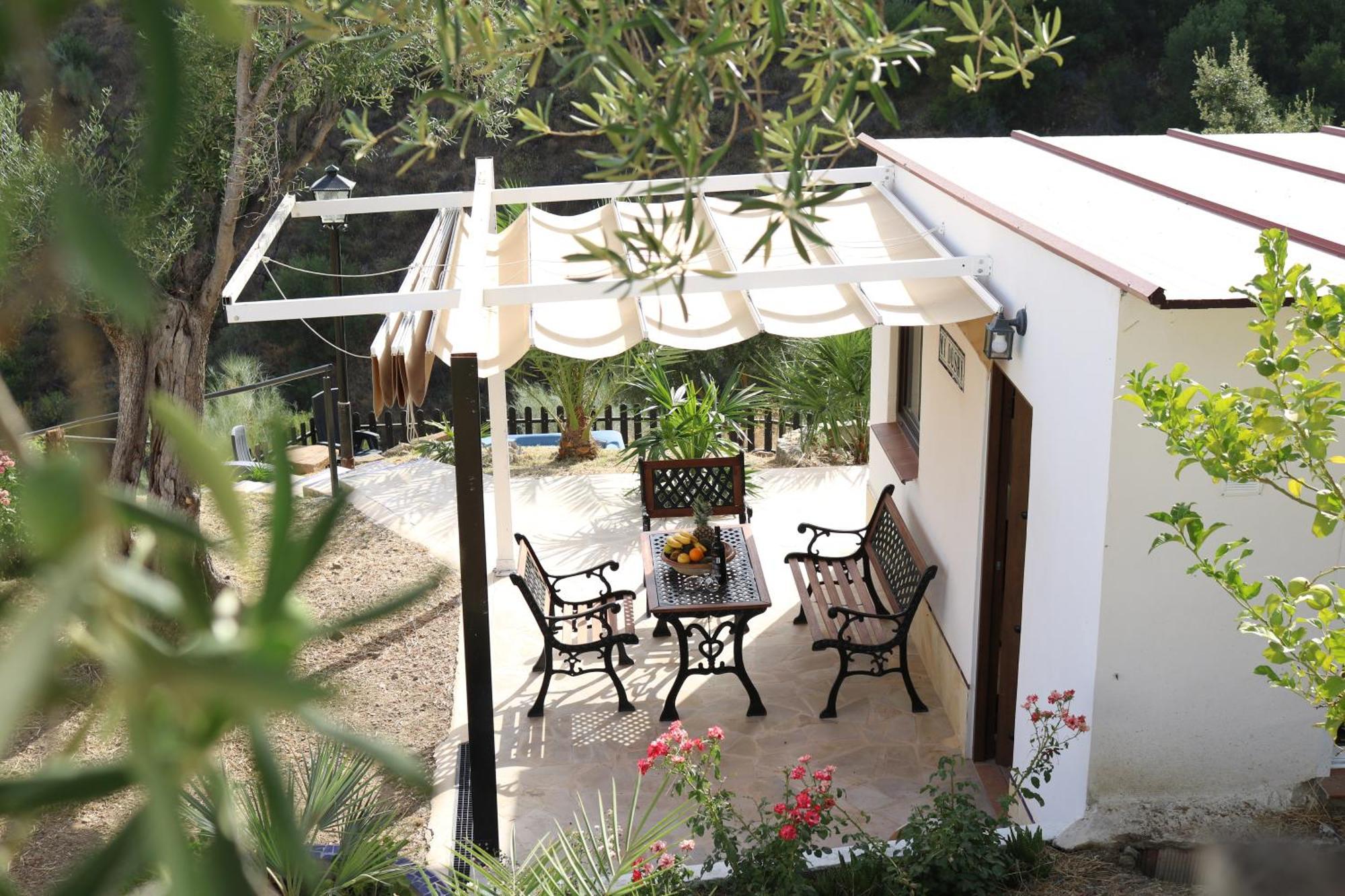 Private Detached Chalet With Own Jacuzzi Mi Dushi Tolox Dış mekan fotoğraf